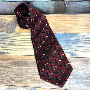 Vintage Pierre Cardin Red Black White Silk Men's Neck Tie‎ Geometric Zig Zag